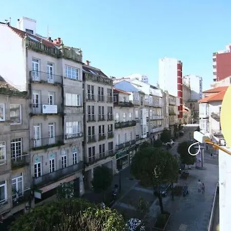 Apartamento Centro. Tres Dormitorios, Dos Banos Y Terrazas *