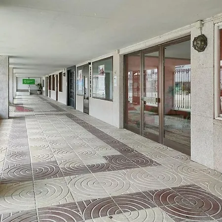 Διαμέρισμα Centro. Tres Dormitorios, Dos Banos Y Terrazas