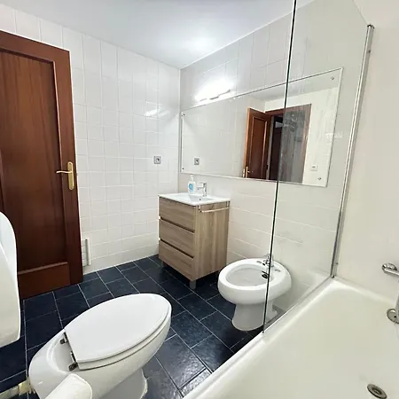 Centro. Tres Dormitorios, Dos Banos Y Terrazas Διαμέρισμα